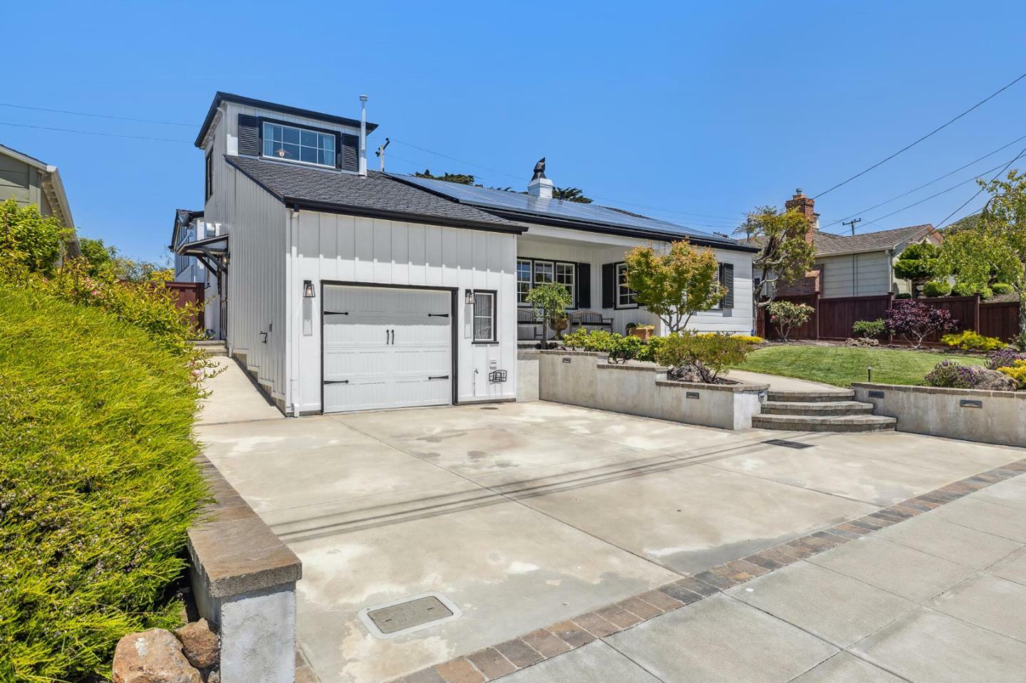 Property Photo: 107 Garden Lane CA 94015