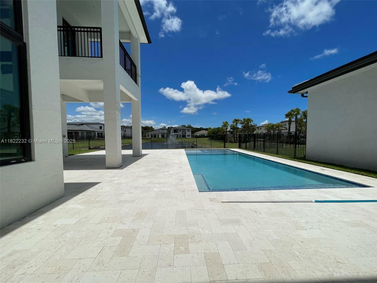 Property Photo: 3511 Ashwood Cir S FL 33312