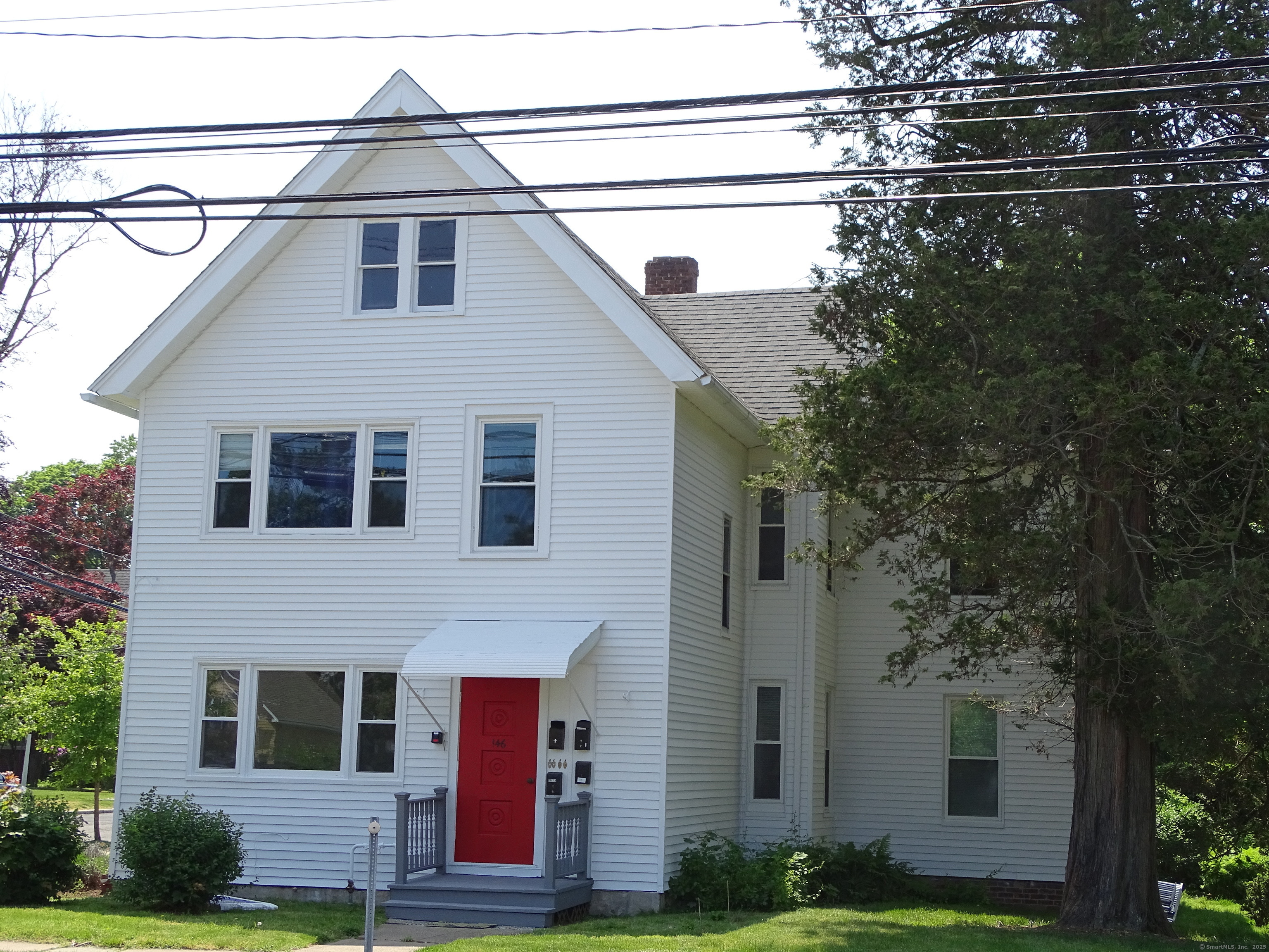 Property Photo: 146 Montowese Street Apt A CT 06405