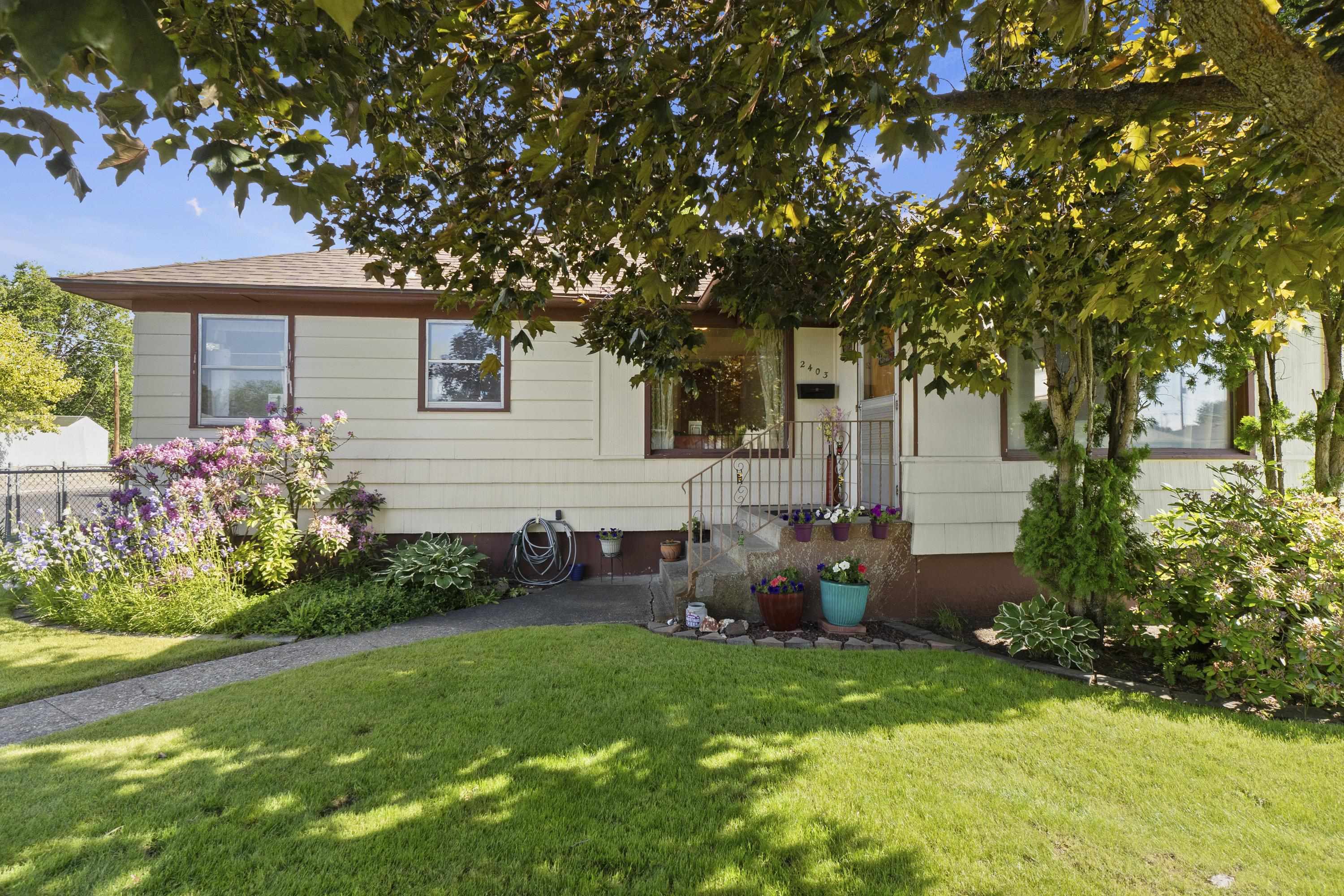 2403 W Crown Ave  Spokane WA 99205 photo