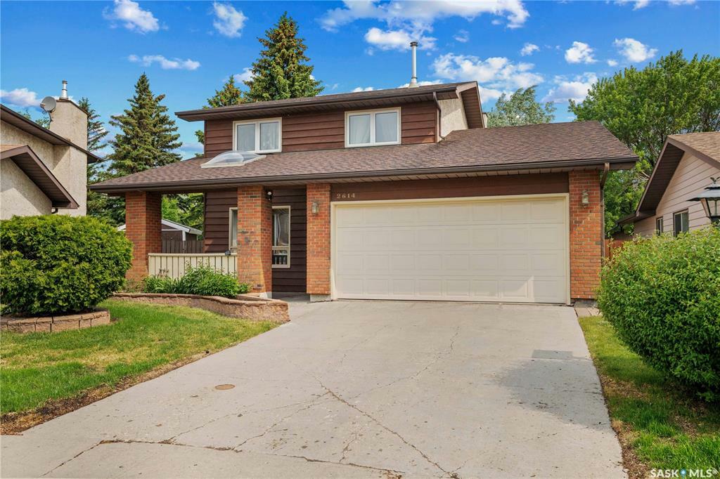 2614 Kliman Crescent  Regina SK S4V 0M2 photo