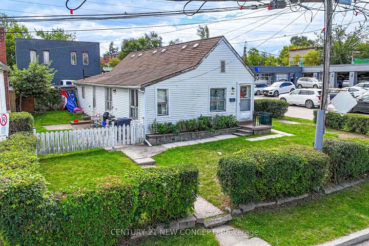 1171 Roselawn Avenue  Toronto ON M6B 1C5 photo