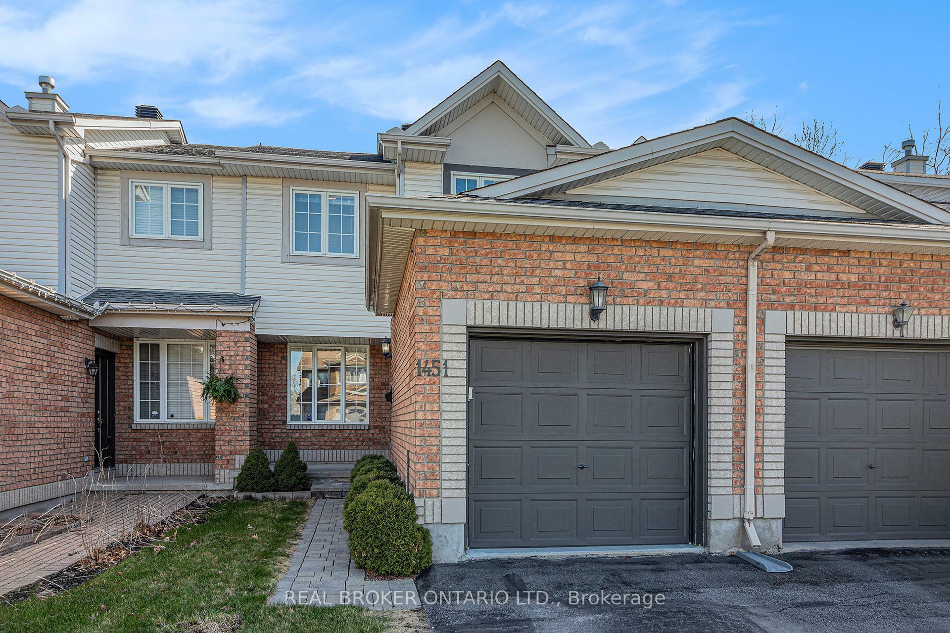 Property Photo: 1451 Bonneville Crescent ON K1C 7N2