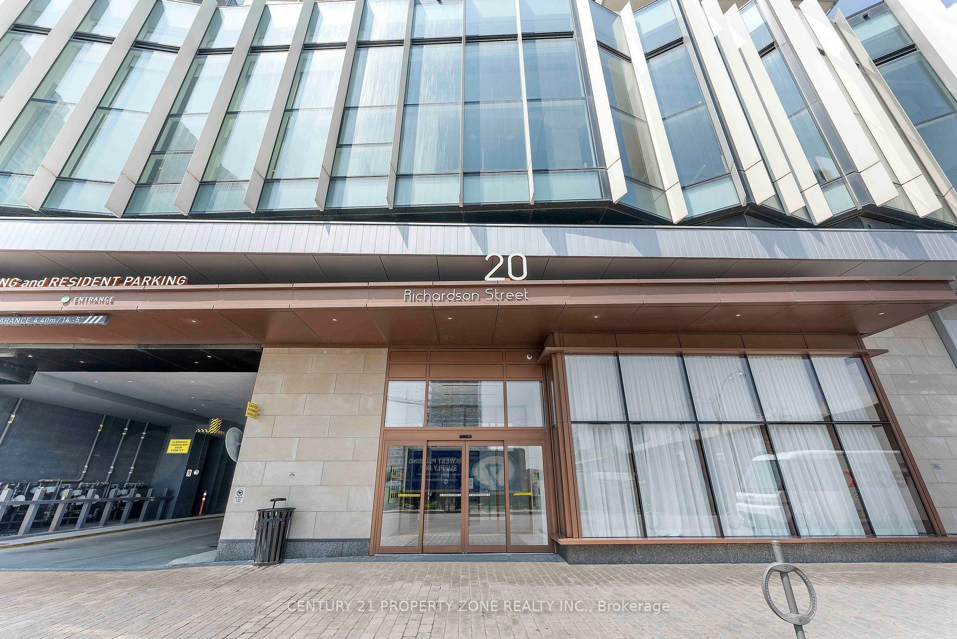 Property Photo: 20 Richardson Street 814 ON M5E 1Z2