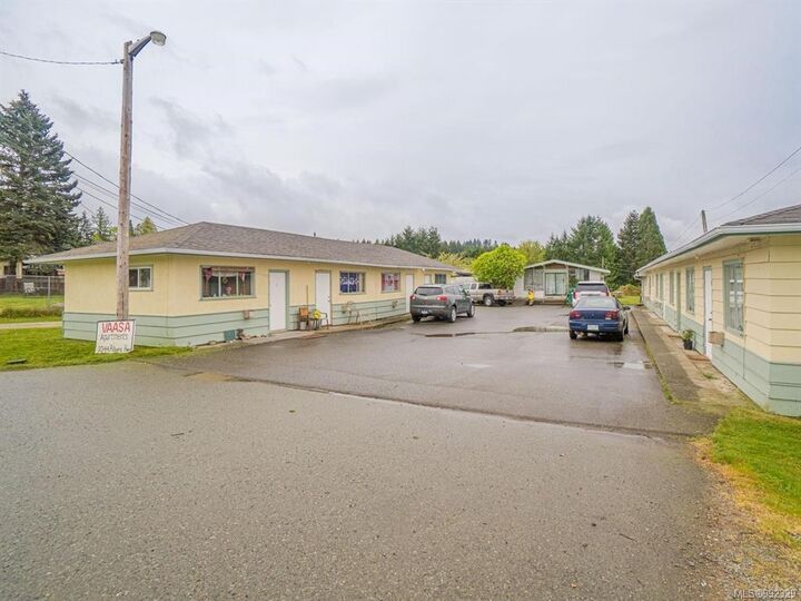 Property Photo: 3330/3344 Johnston Rd BC V9Y 2N5
