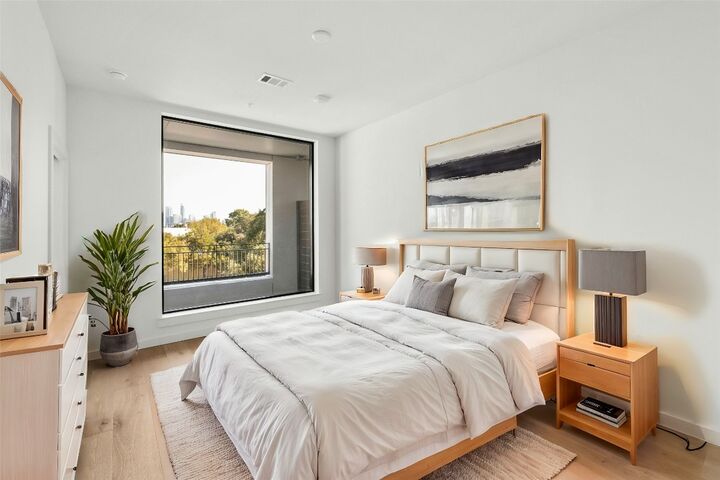 Property Photo: 2209 S 1st Street 308 TX 78704