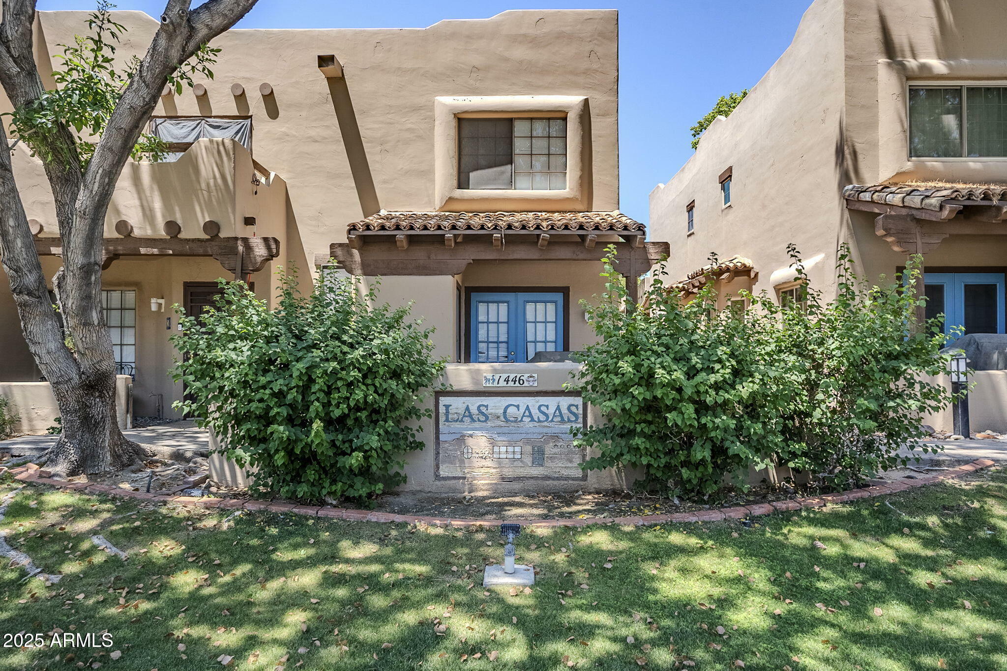 Property Photo: 1446 E Grovers Avenue 13 AZ 85022
