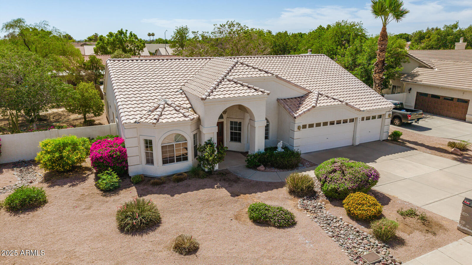 Property Photo: 804 N 46th Street AZ 85205