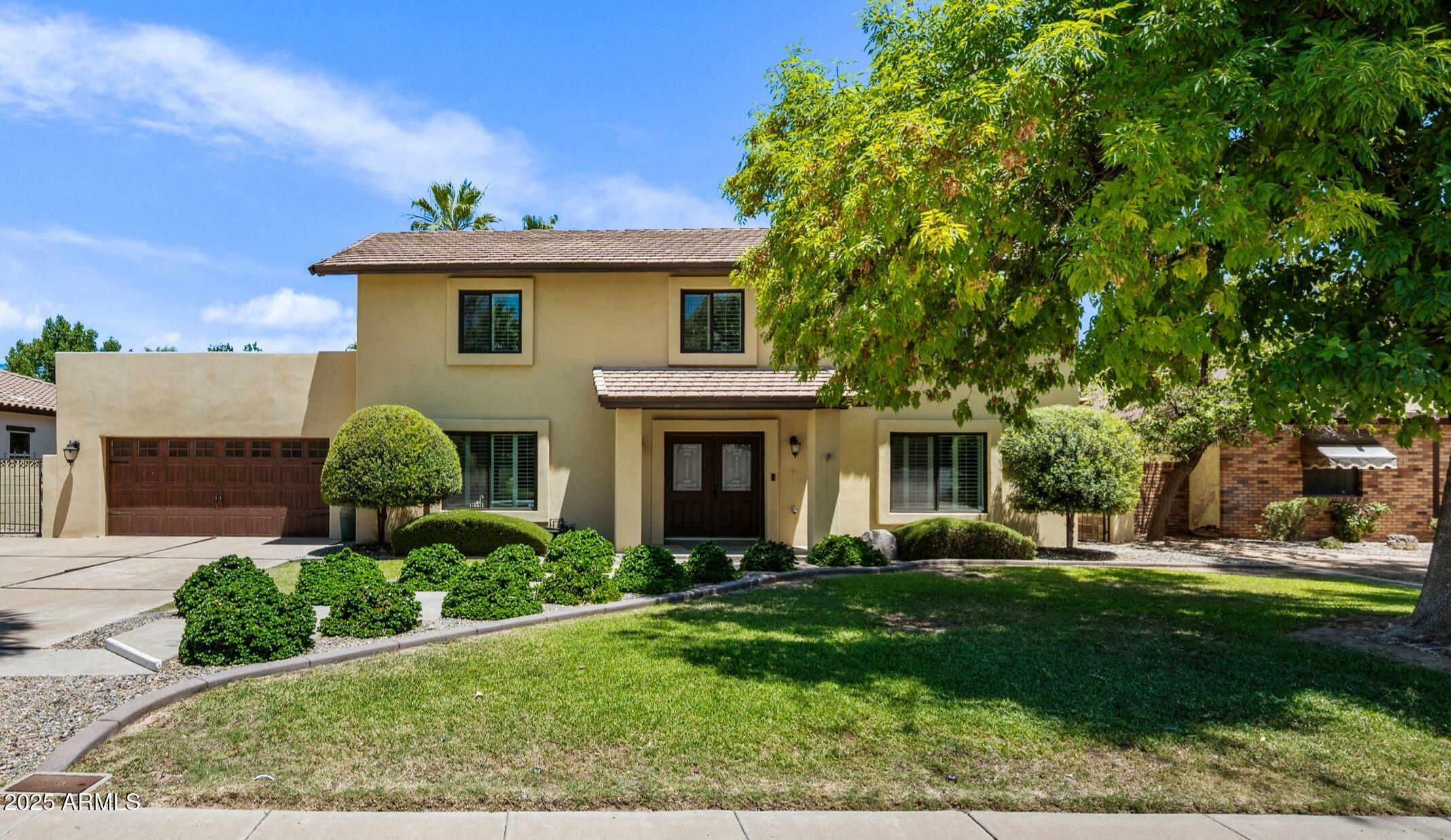 Property Photo: 538 W Las Palmaritas Drive AZ 85021