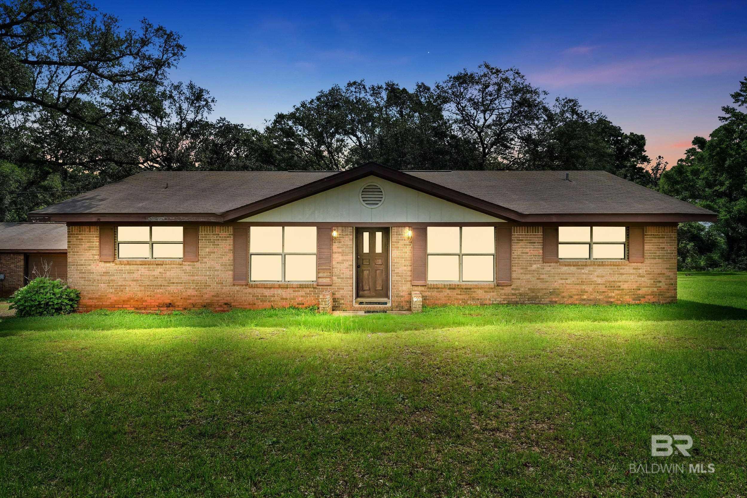 Property Photo: 10398 County Road 91 AL 36549