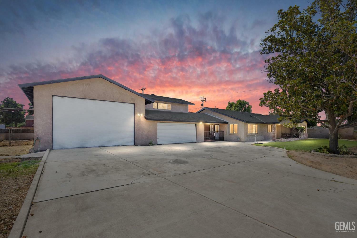 6531 Almond Drive  Bakersfield CA 93308 photo