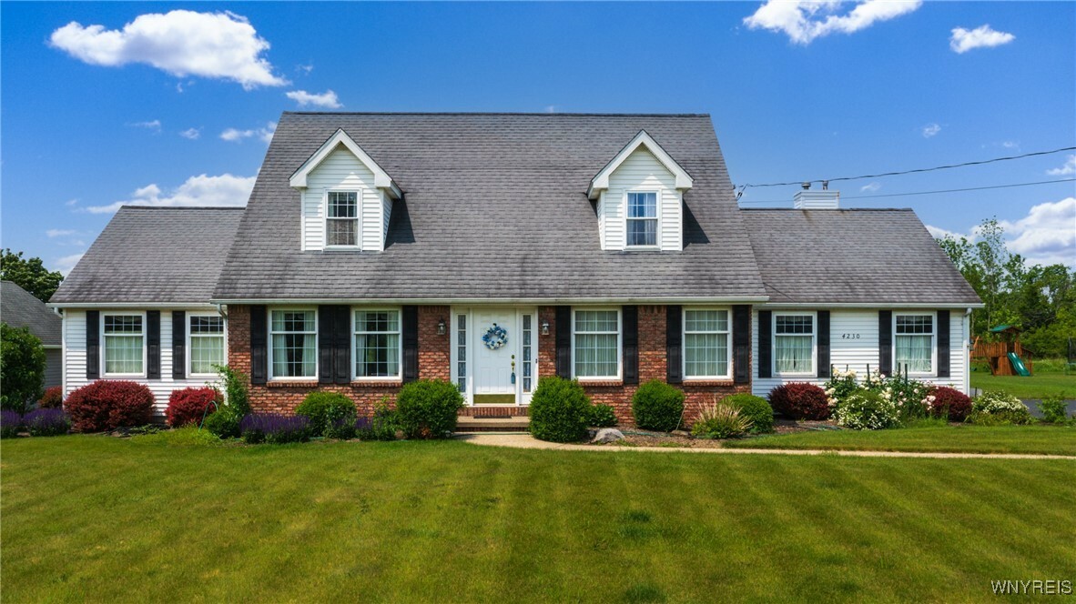 4230 Shisler Road  Clarence NY 14031 photo