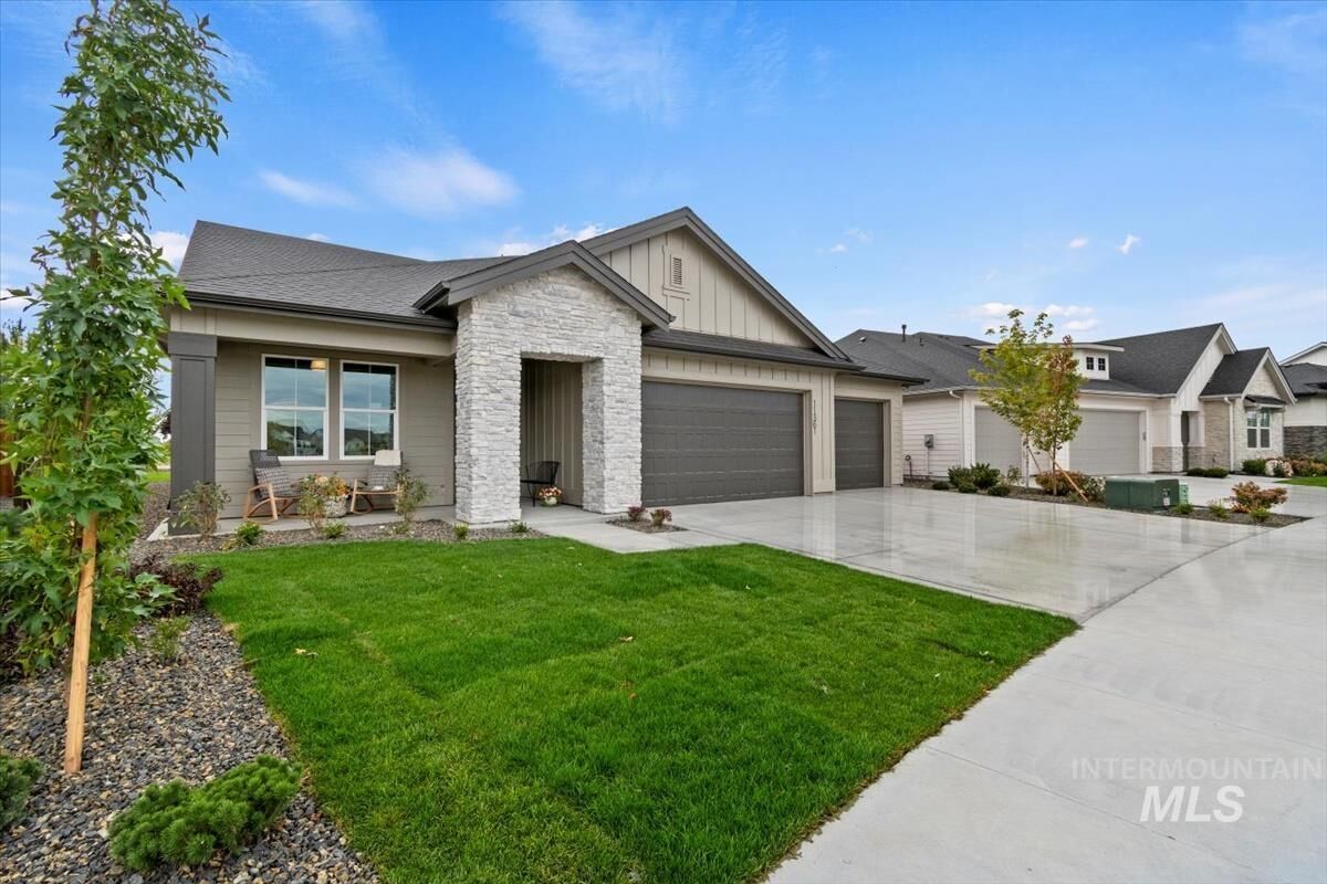 Property Photo:  11361 S Saylis Way  ID 83634 