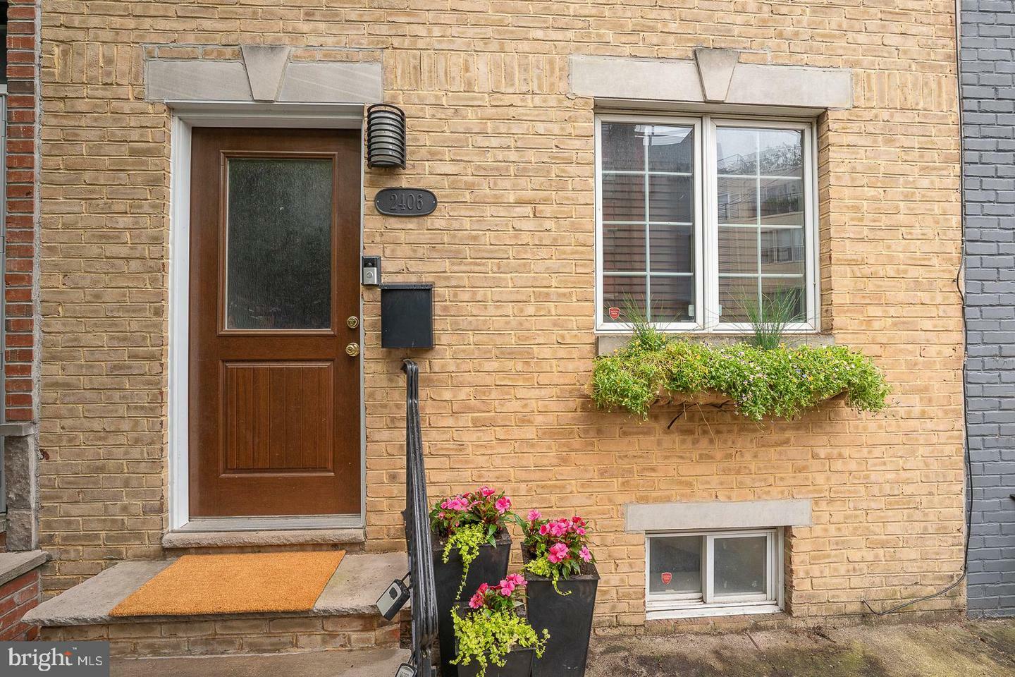 Property Photo: 2406 Catharine Street PA 19146