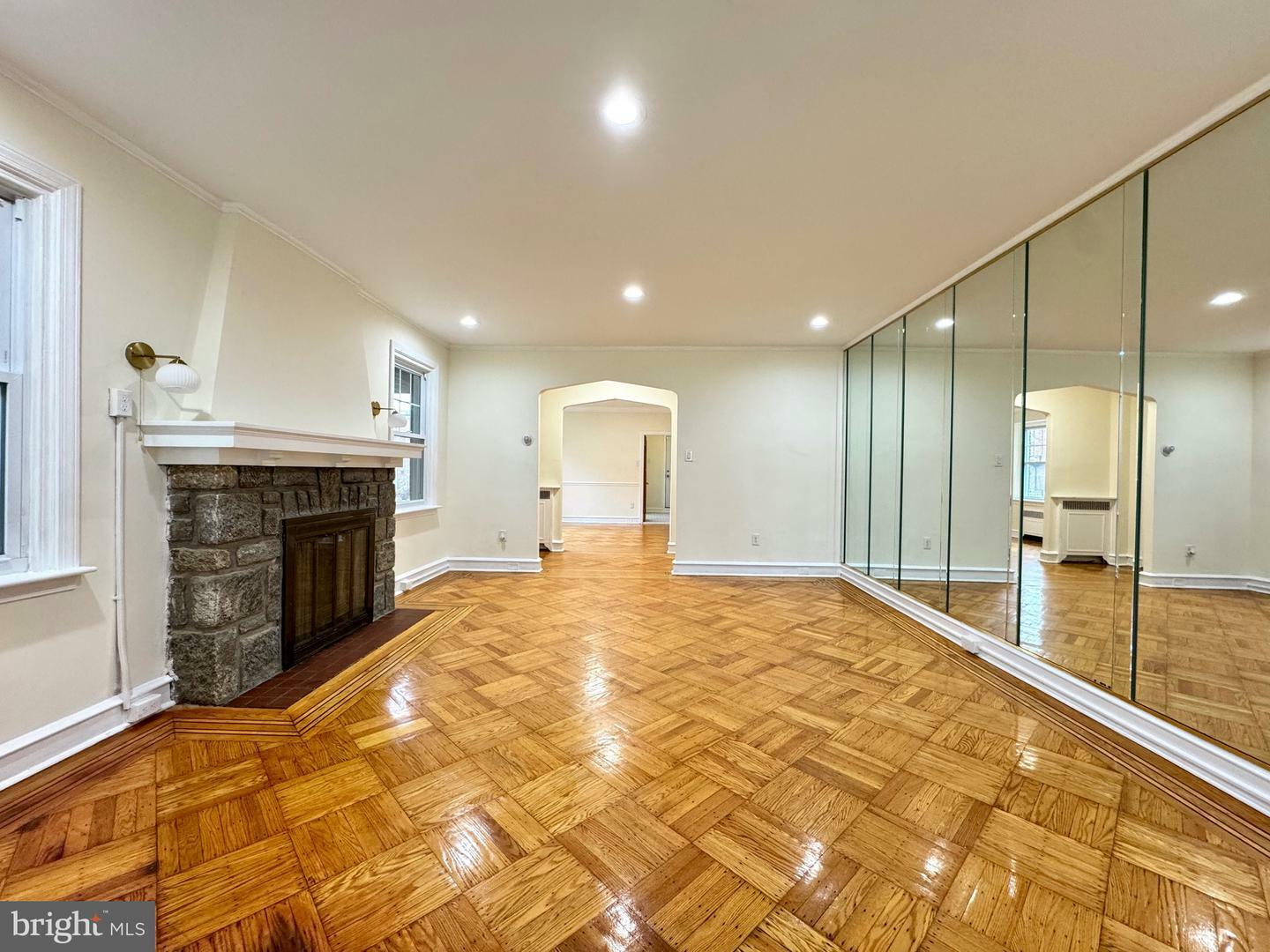 Property Photo: 818 Knorr Street PA 19111