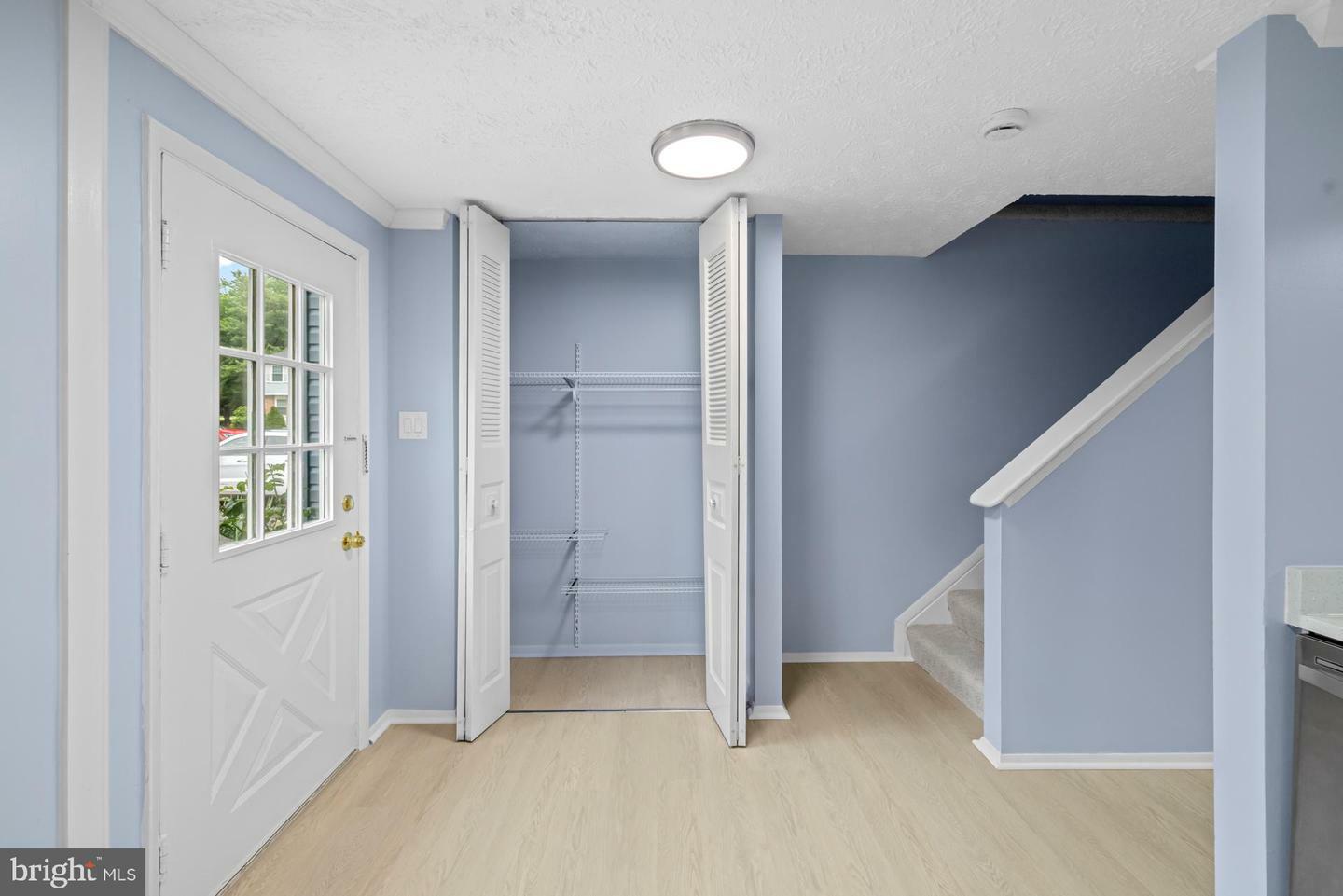 Property Photo: 8318 Brookvale Court VA 22153