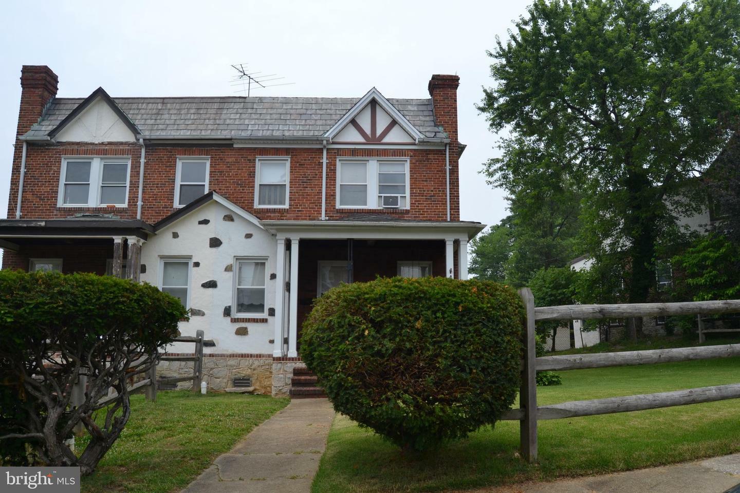 Property Photo: 4602 Arabia Avenue MD 21214