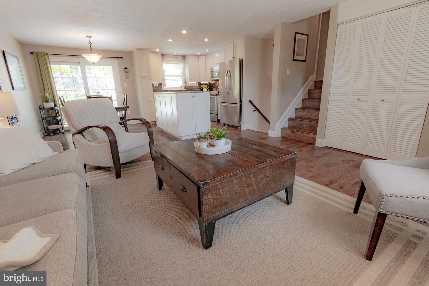 Property Photo: 4328 Rolling Stone Way VA 22306