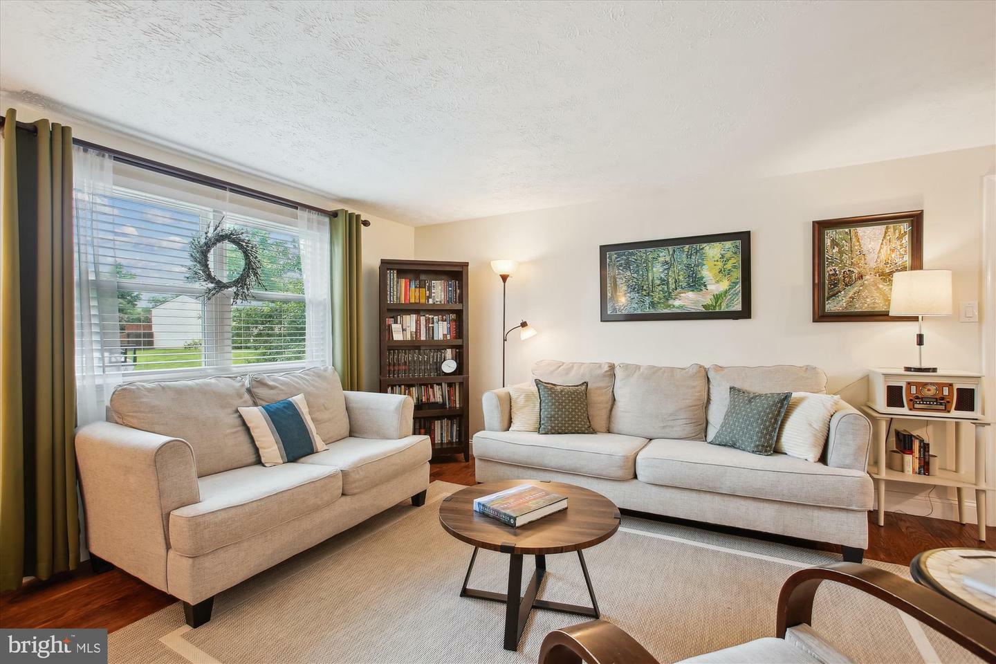 Property Photo: 4328 Rolling Stone Way VA 22306