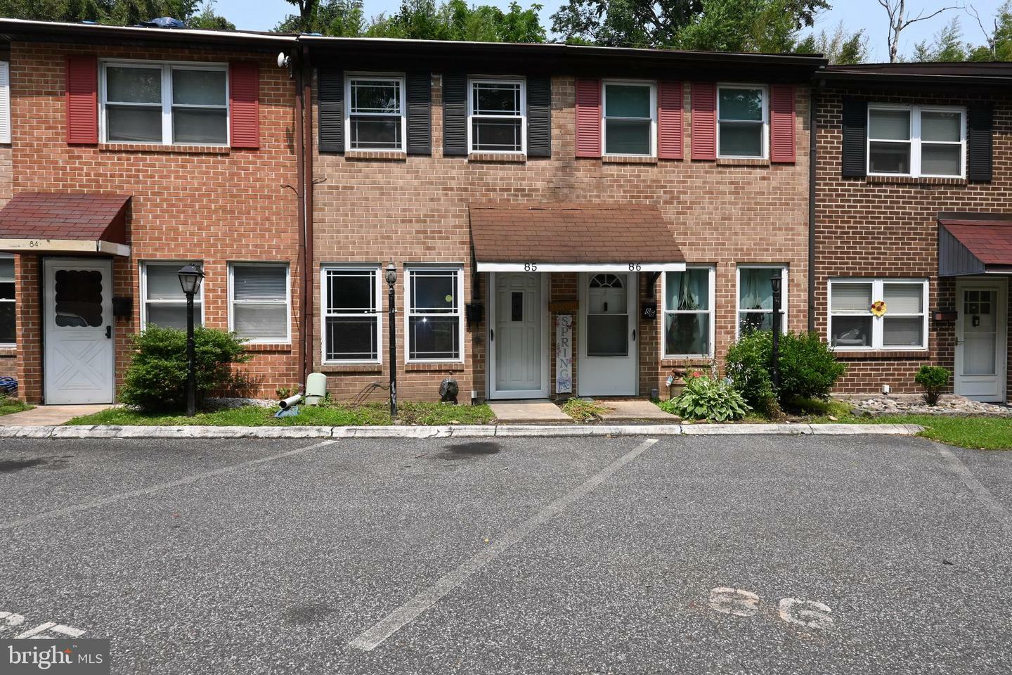 Property Photo:  85 Park Vallei Lane 85  PA 19015 