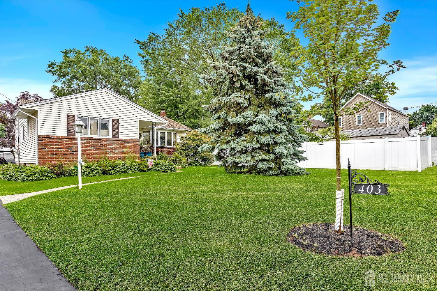 Property Photo: