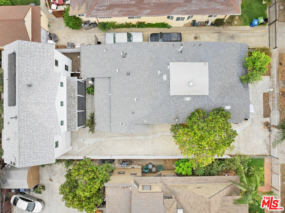 Property Photo: 1955 Bonsallo Ave CA 90007