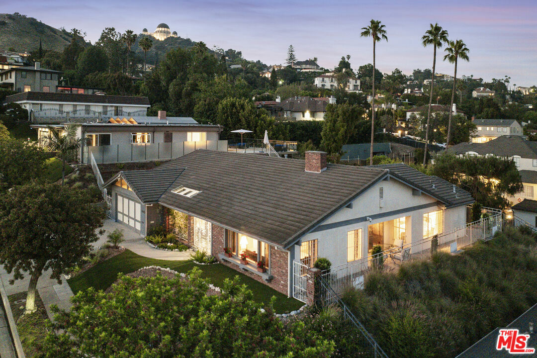 Property Photo: 2160 Winona Blvd CA 90027