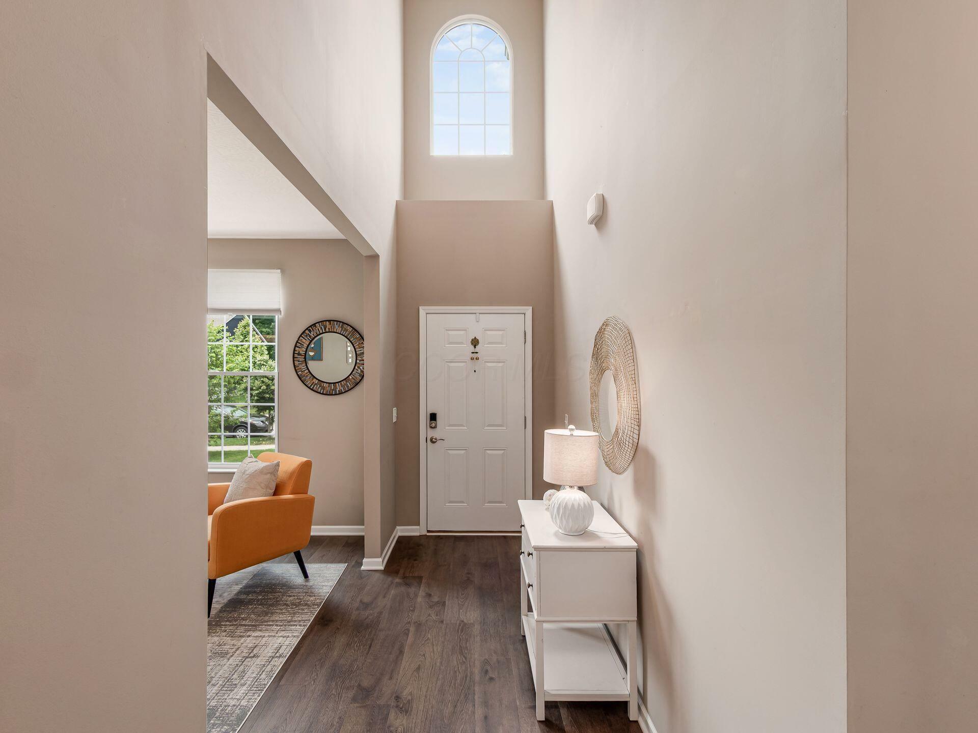 Property Photo: 404 Colony Ridge Drive OH 43015