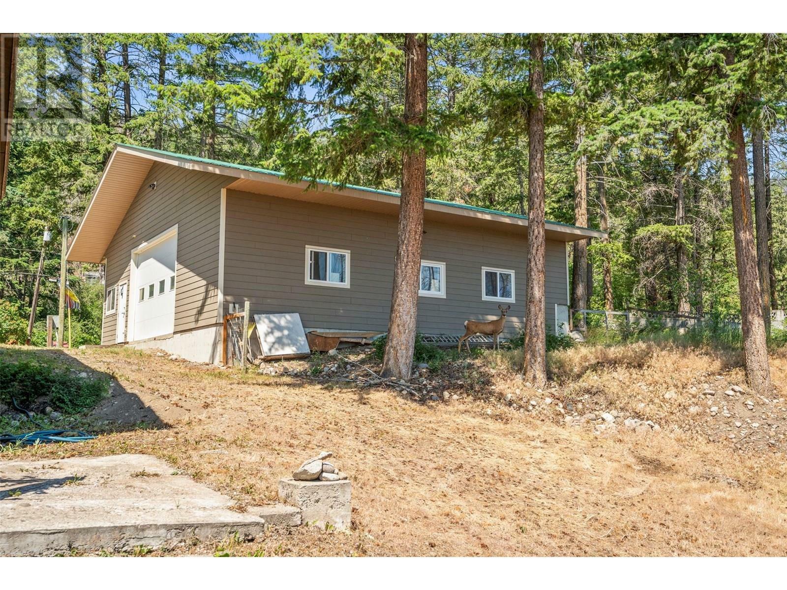 Photo de la propriété:  725 Udell Road  BC V1H 2E3 