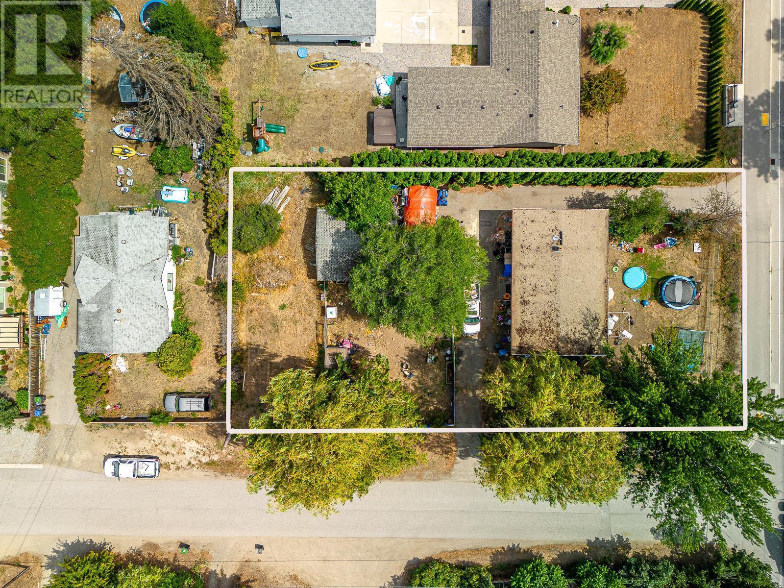 Property Photo: 3310 Beaver Lake Road BC V4V 1S6