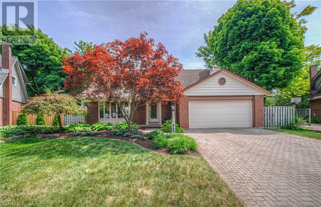 Photo de la propriété: 469 Hunterswood Court ON N2K 3E7