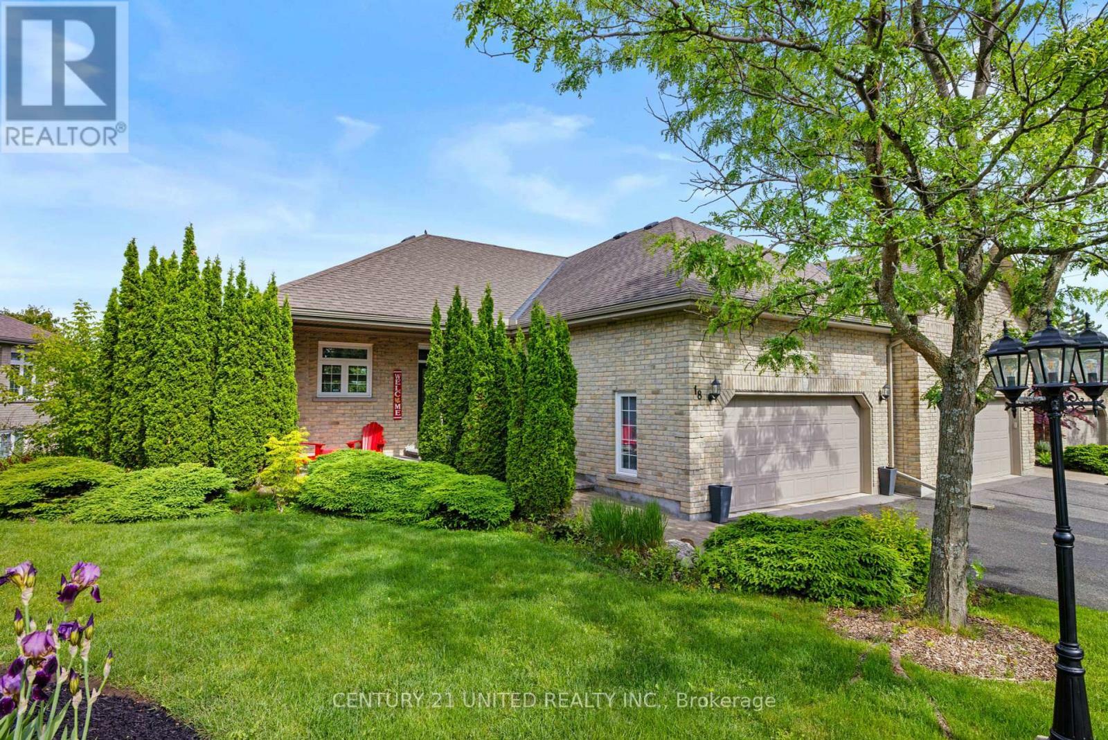 Property Photo: 227 Carnegie Avenue 18 ON K9L 0B3