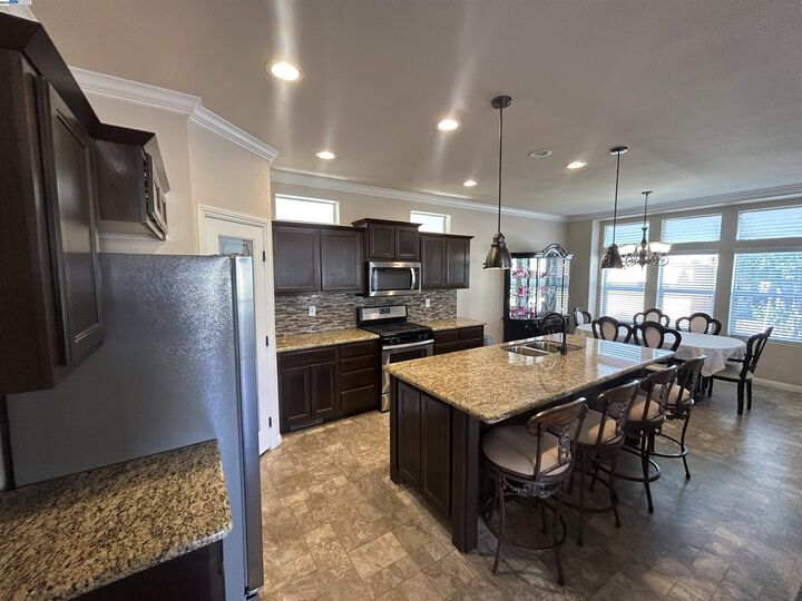 Property Photo: 1200 W Winton Ave 203 CA 94545