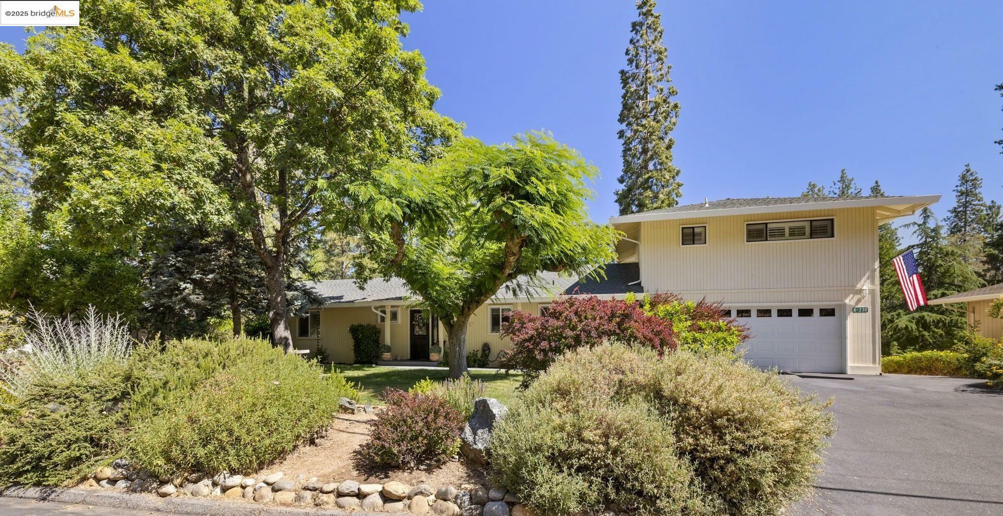 Property Photo: 19716 Butler Way CA 95321