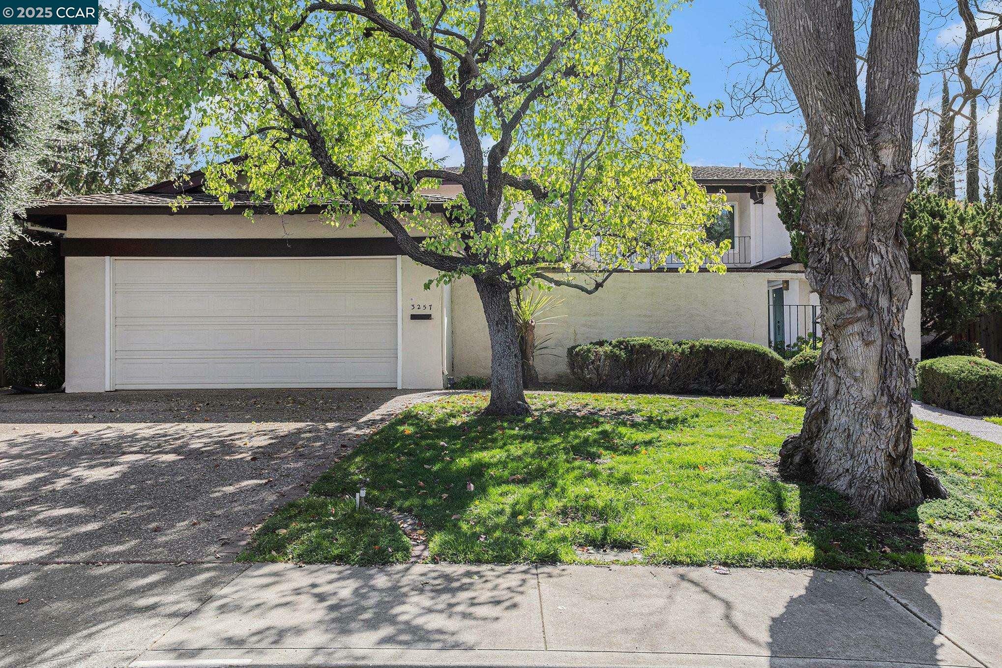 Property Photo: 3257 Inverness Dr CA 94598