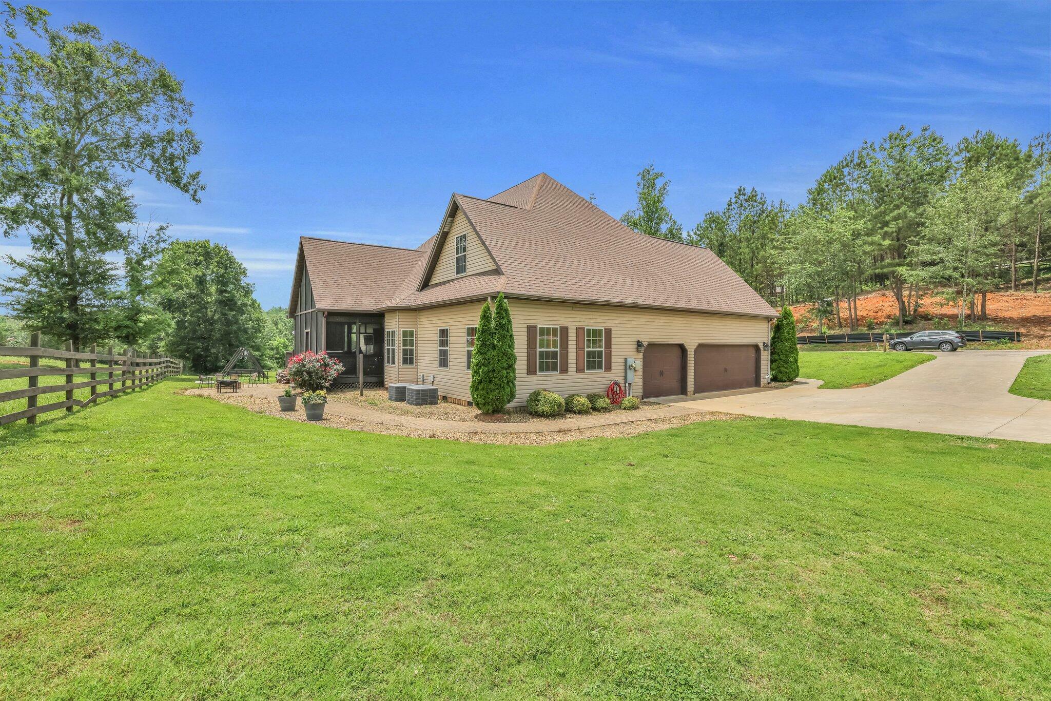 Property Photo:  231 Turkey Run  GA 30725 