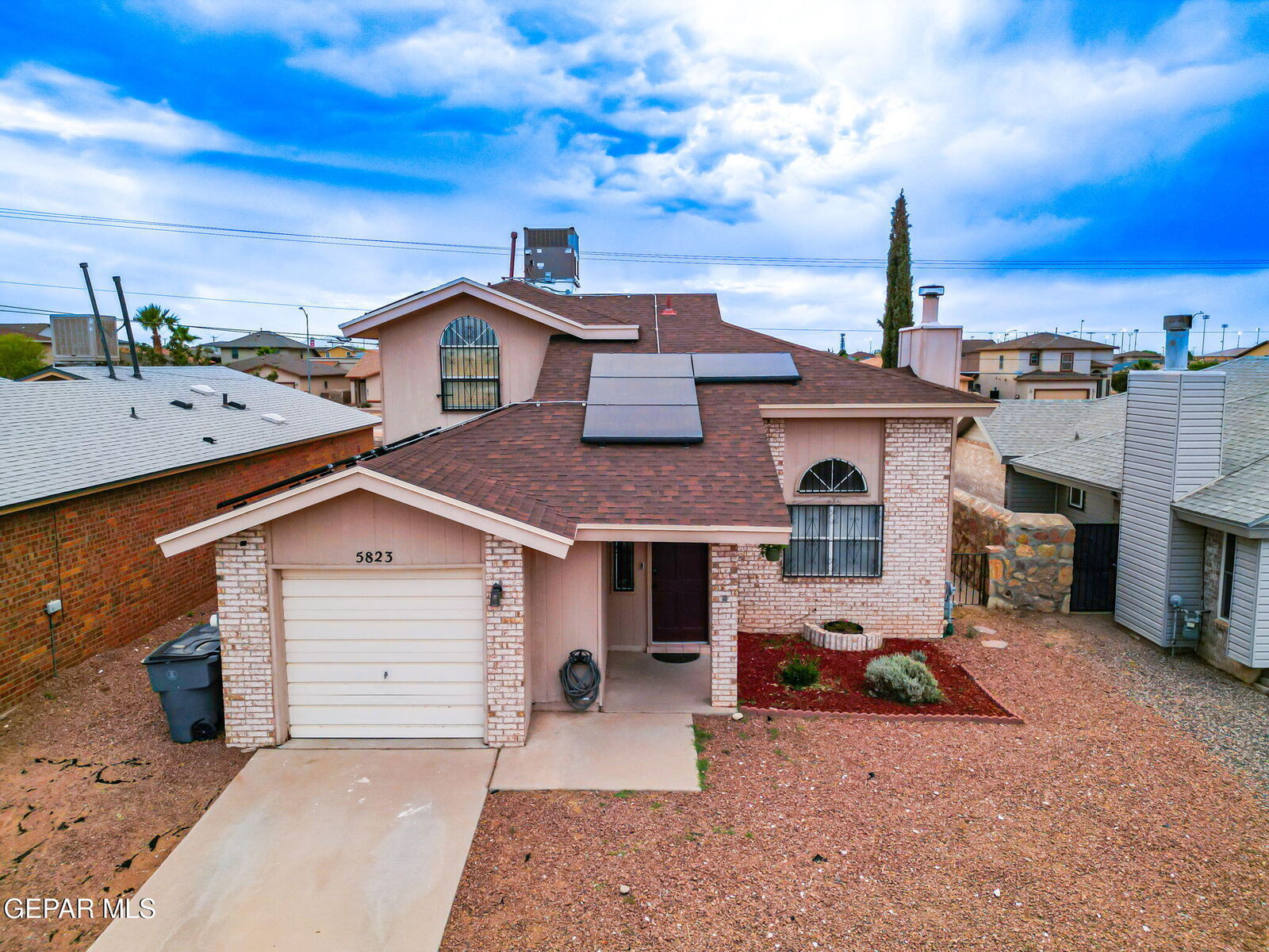 Property Photo: 5823 Chippendale Avenue TX 79934
