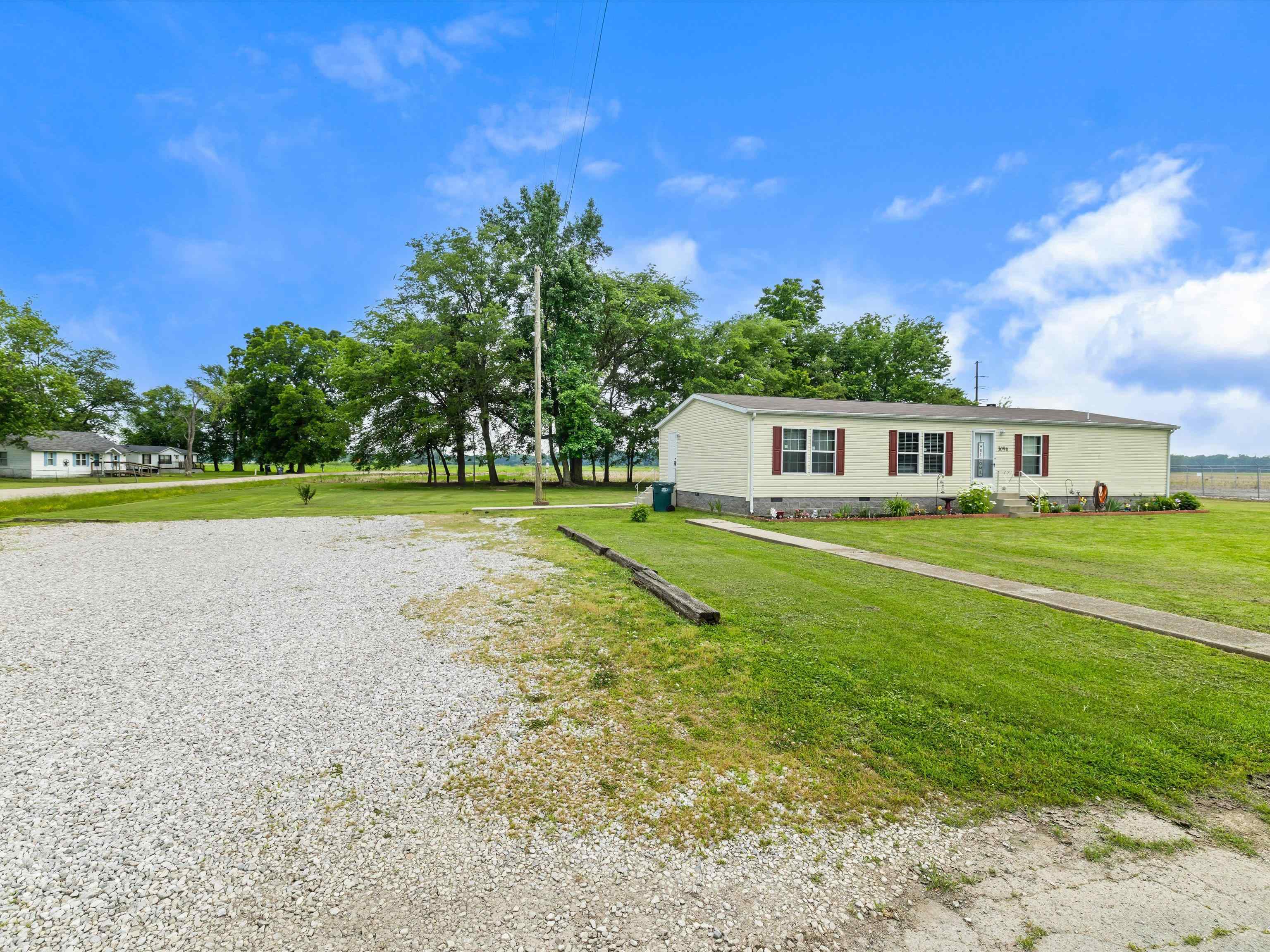 Property Photo: 3096 State Route 136 W KY 42420
