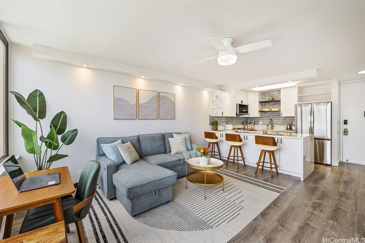 Property Photo: 411 Hobron Lane 2812 HI 96815