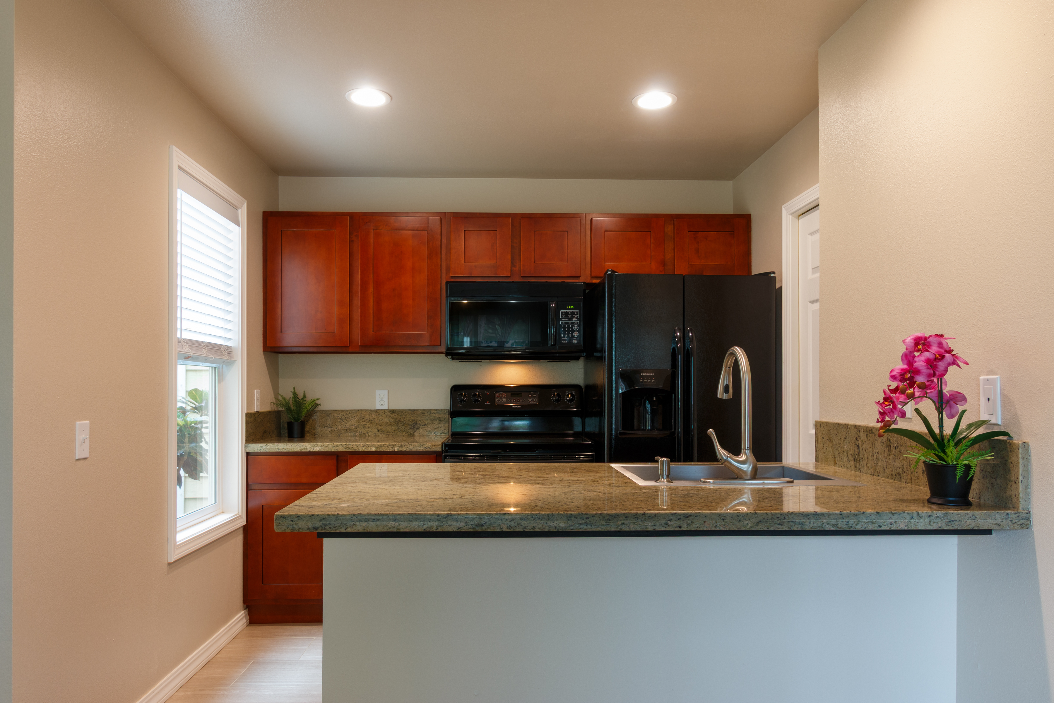 Property Photo:  68-3831 Lua Kula St I106  HI 96738 