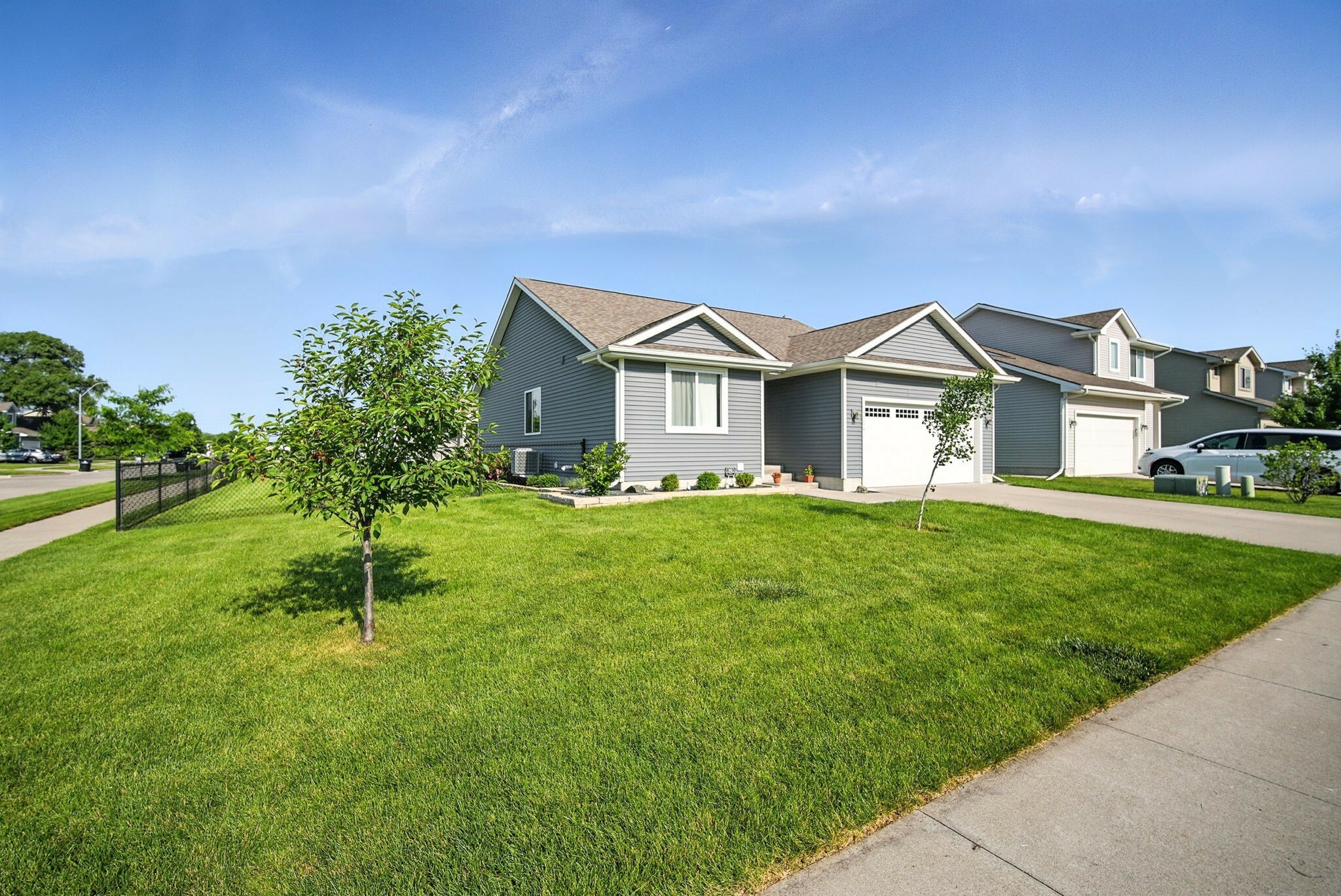 Property Photo: 4706 SW Logan Street IA 50023