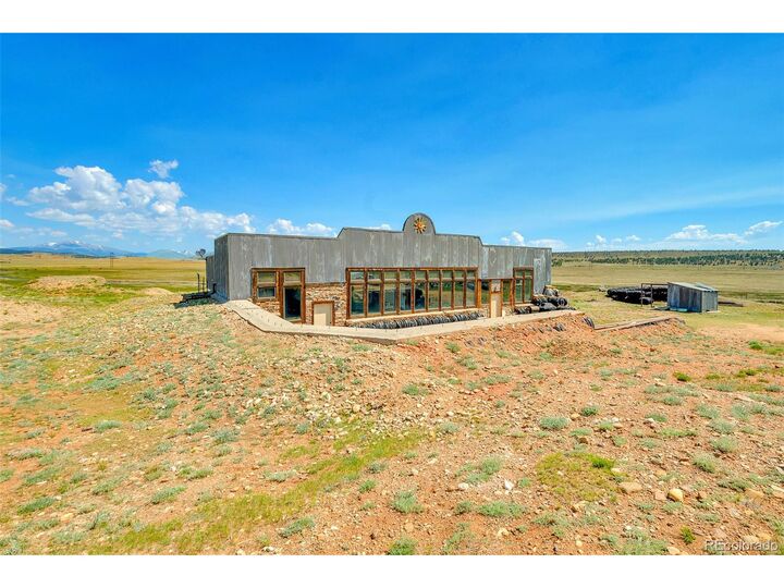 House for sale in Hartsel: 2400 Fourmile Creek Rd, Hartsel, CO 80449