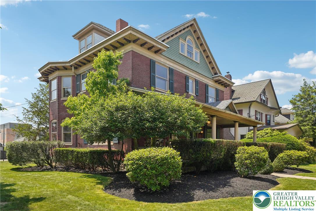 Property Photo: 200 W Pierce Street PA 18042