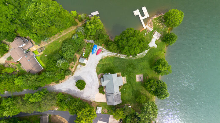 Property Photo:  976 Bridgeview Hills Drive  TN 37725 
