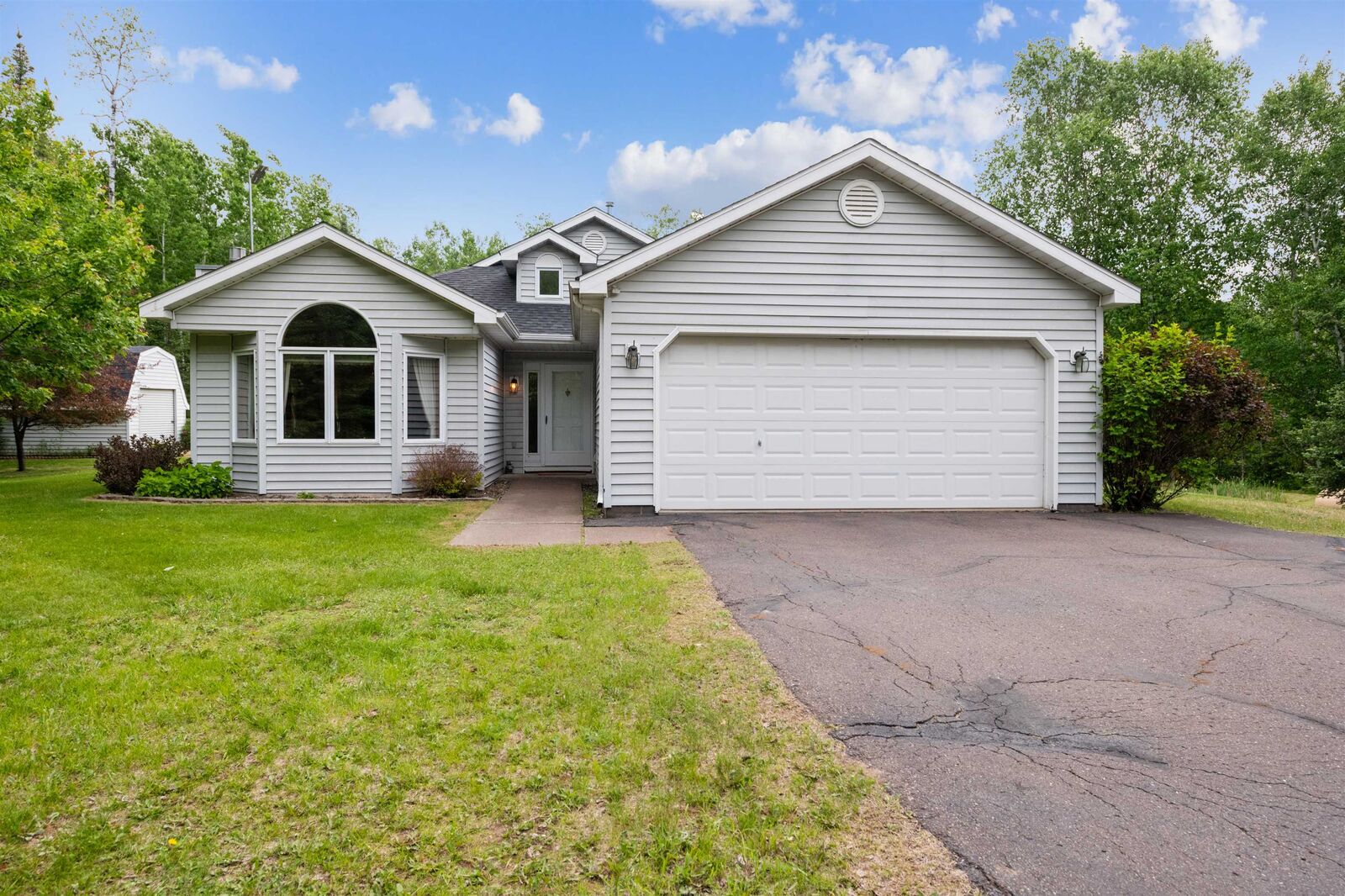 Property Photo: 5948 Lavaque Rd MN 55803
