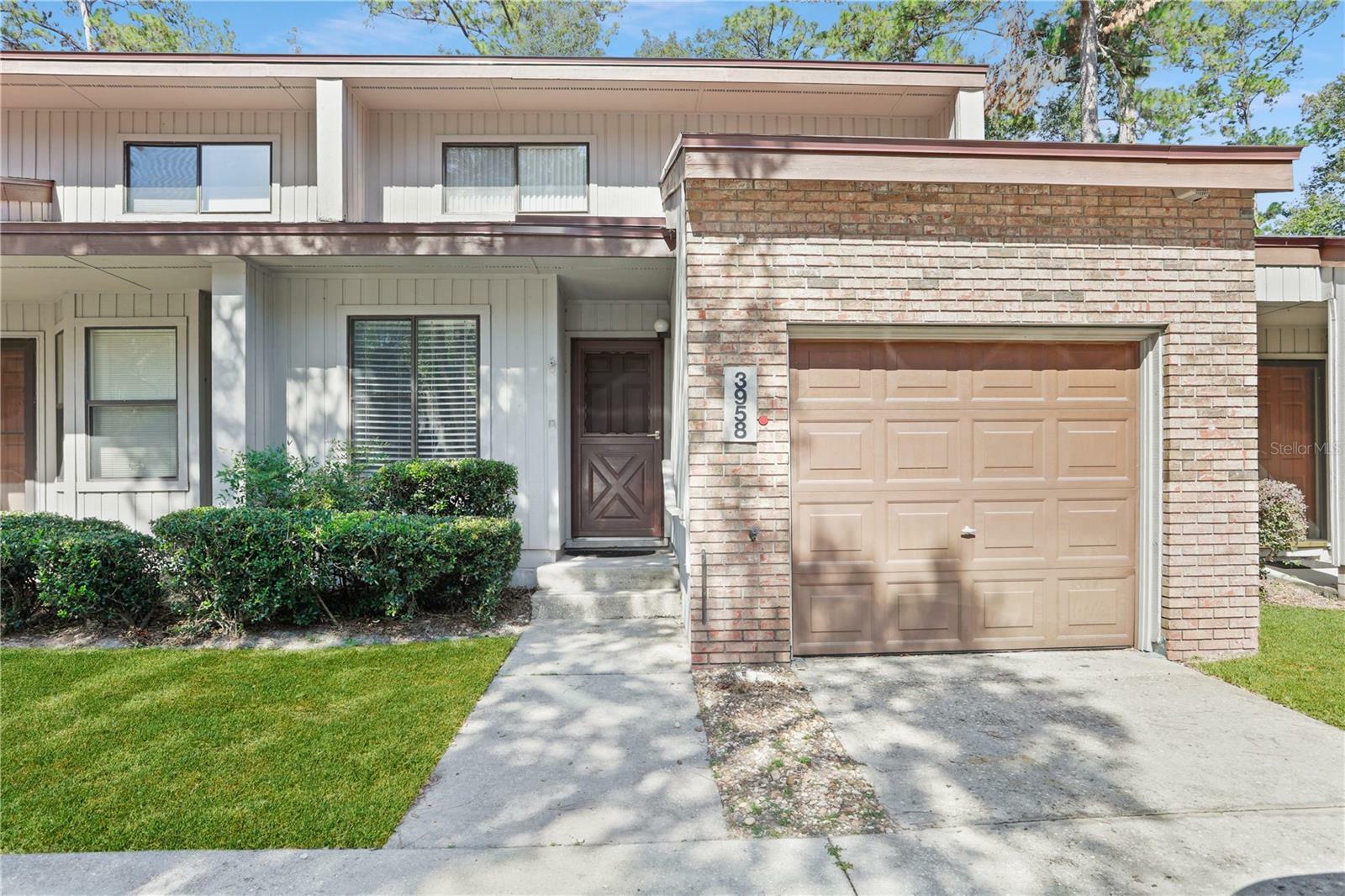 Property Photo: 3958 NW 27th Lane FL 32606
