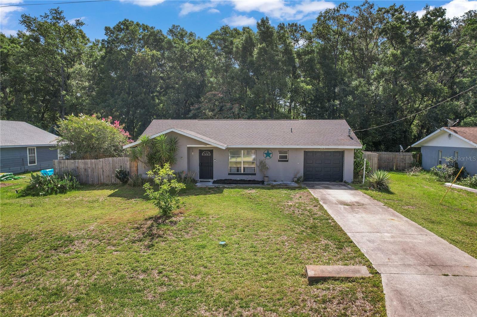 Property Photo: 3565 SW Idlewild Street FL 34431