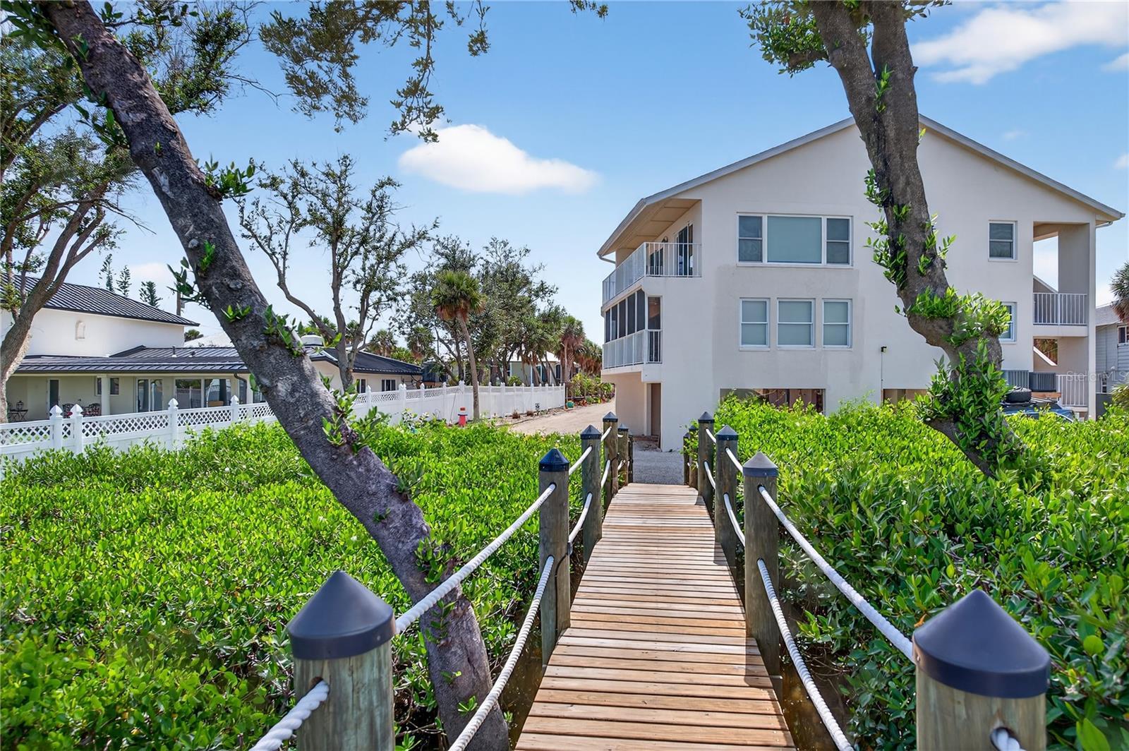 Property Photo: 5031 N Beach Road 118 FL 34223