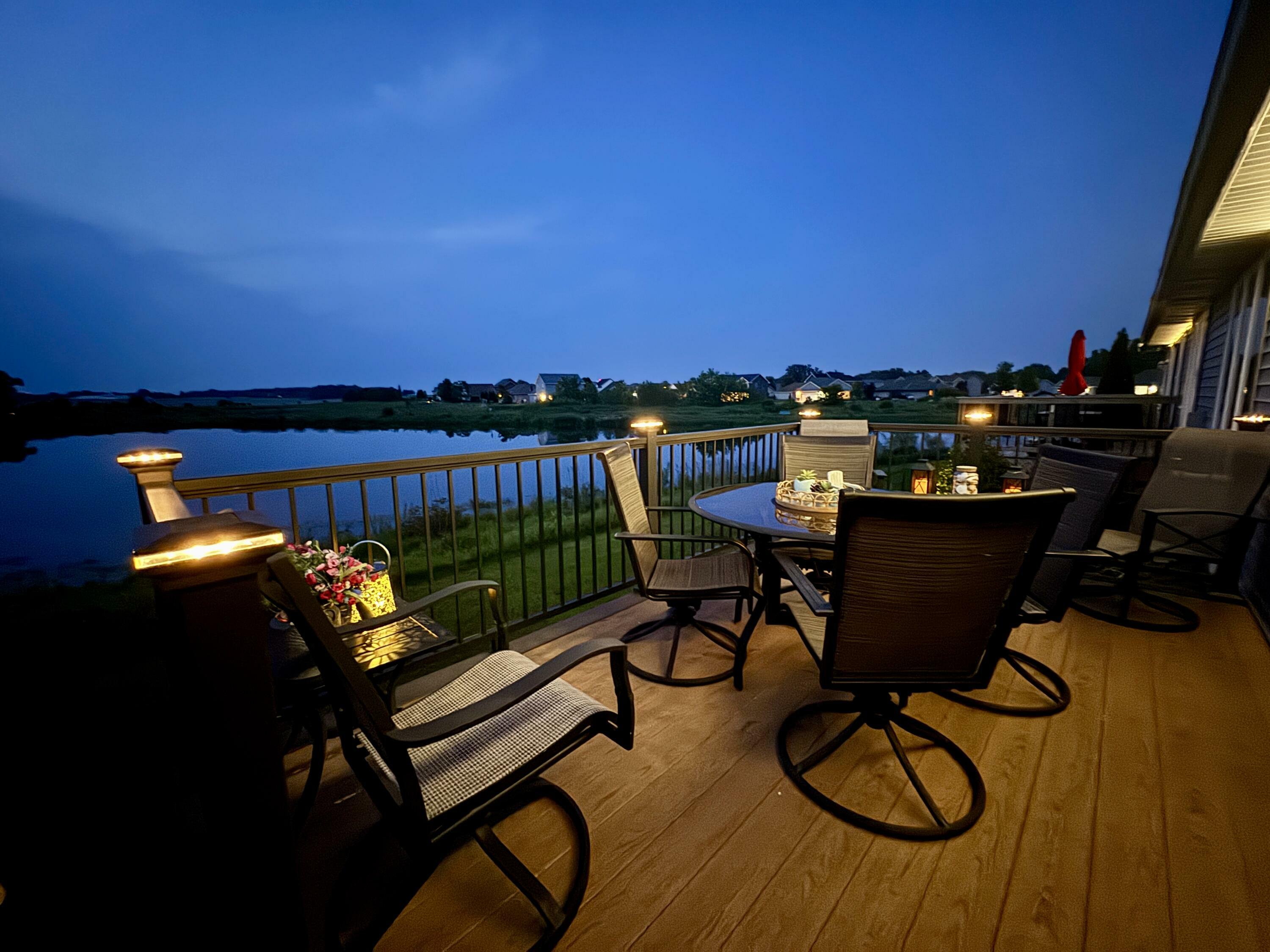 Property Photo: 9916 Prairie Crossing Dr WI 53126