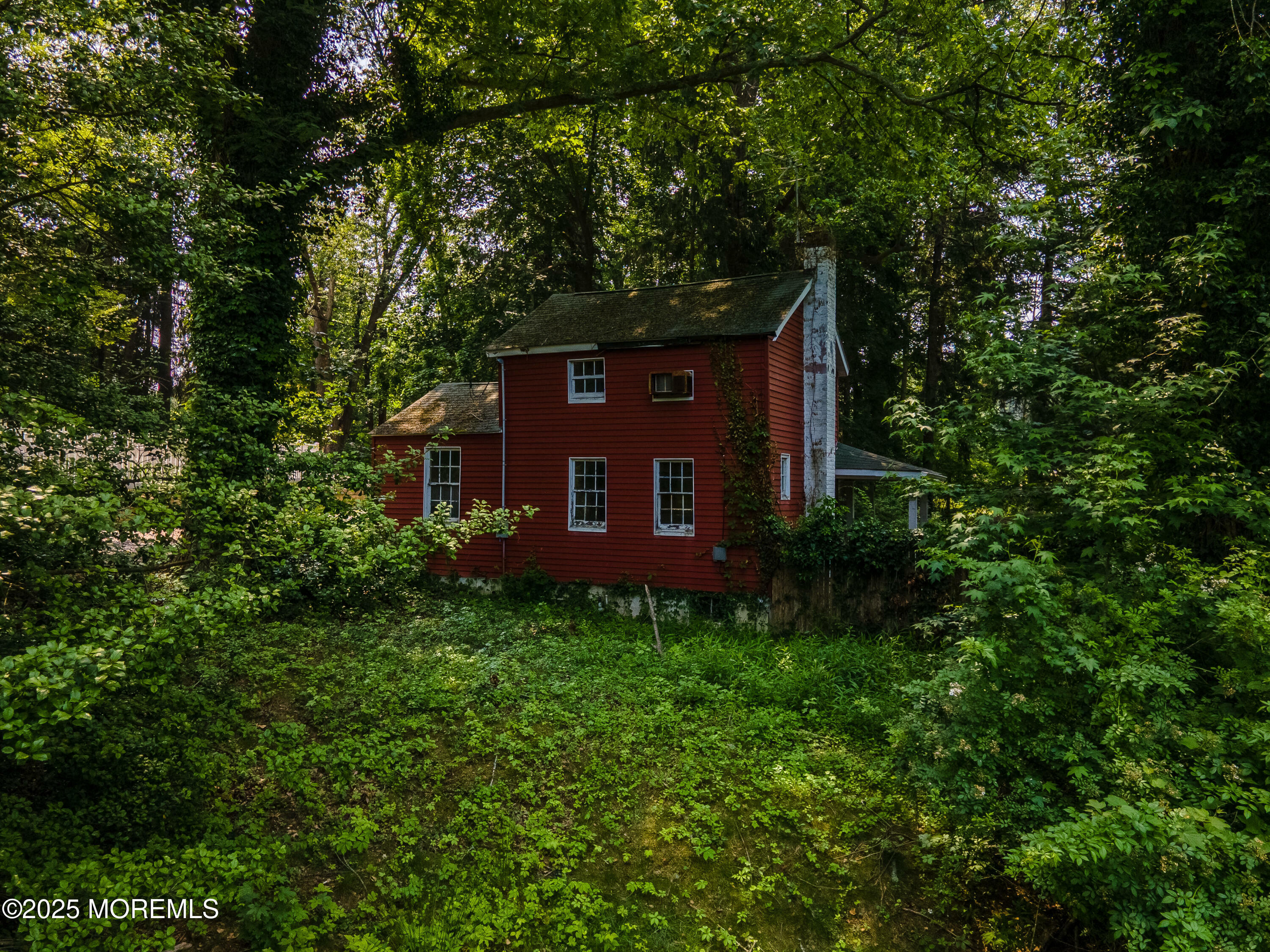 Property Photo:  965 W Front Street  NJ 07701 